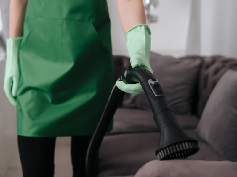 Уборка после потопа в Воронеже